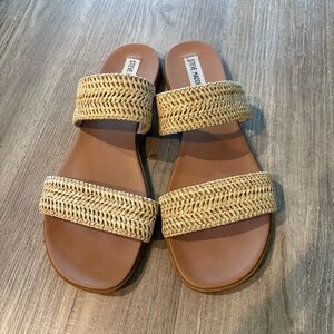 Steve Madden Natural Woven Sandals